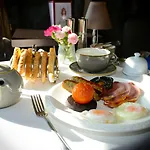 Brockley Hall Hotel 4*