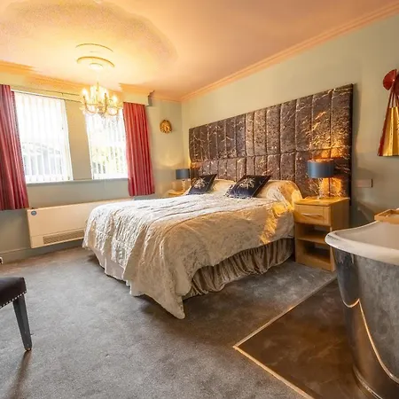 Отель Brockley Hall Солтберн-бай-те-Си