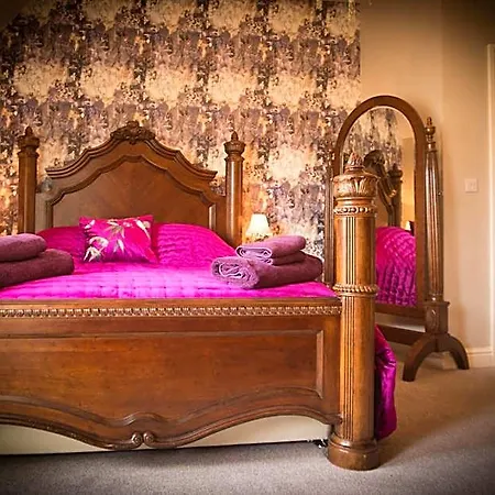 Brockley Hall 4*