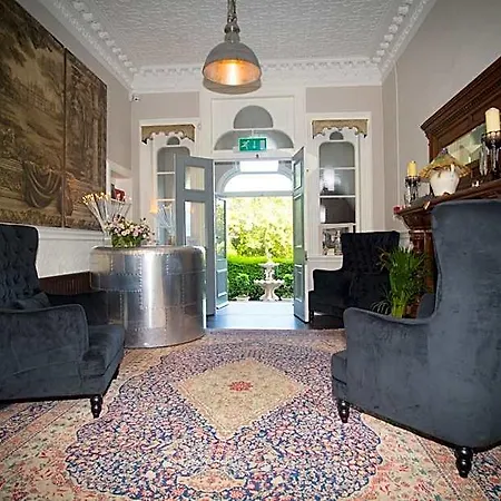 Отель Brockley Hall Солтберн-бай-те-Си