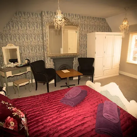 Brockley Hall מלון סולטברן-ביי-דה-סי