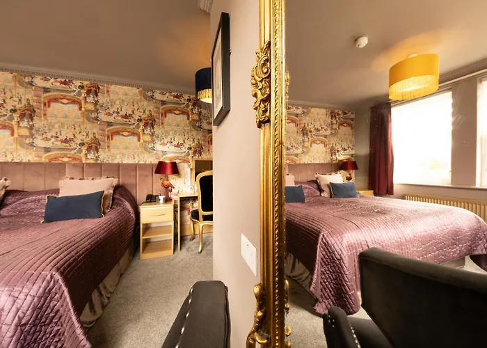 Brockley Hall 4*
